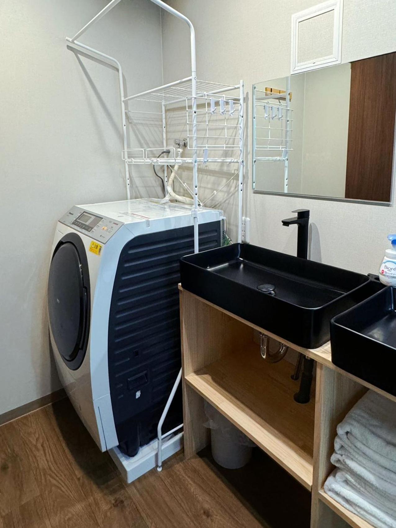 Apartment Tokiwa 10 Building 6min Walk From Ikebukuro Station Direct Access To The Airport Tokyo